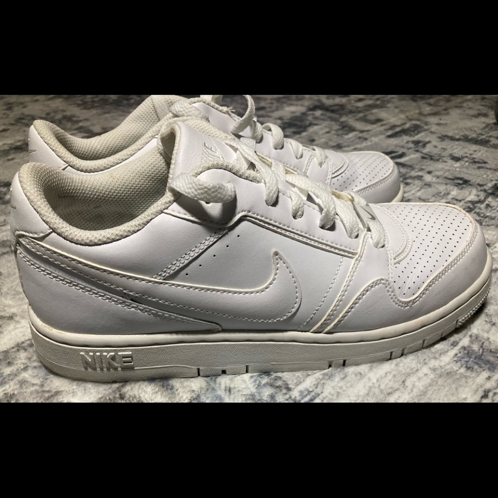 Nike Air Force 1 Low Casual Sneakers - Picture 3 of 9